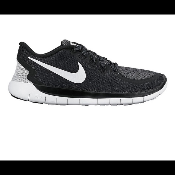 Nike Shoes - Black Nike free 5.0